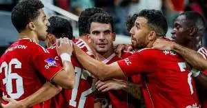 تحركات نارية داخل الأهلي.. صفقة سوبر تقترب، حسم مصير نجم كبير، وقرارات حازمة تهز غرفة الملابس!