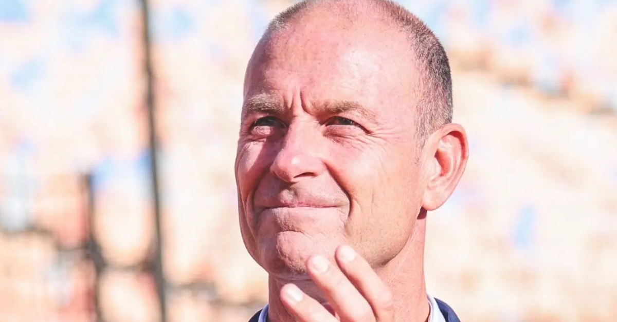 اجتماع طارئ في الأهلي.. إقالة توروب تقترب وعودة اسم صادم لإنقاذ الموسم!