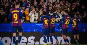 برشلونة يبتعد عن صفقة باهظة.. خيار هجومي جديد يكتسب زخم ويهدد خطط ألفاريز!