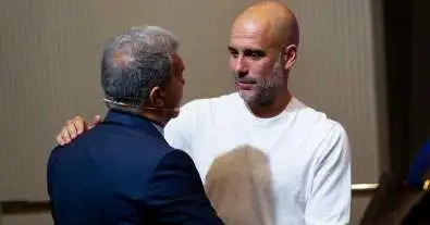 غوارديولا في مأزق.. البديل المثالي لدي بروين موجود في برشلونة لكنه مستحيل!