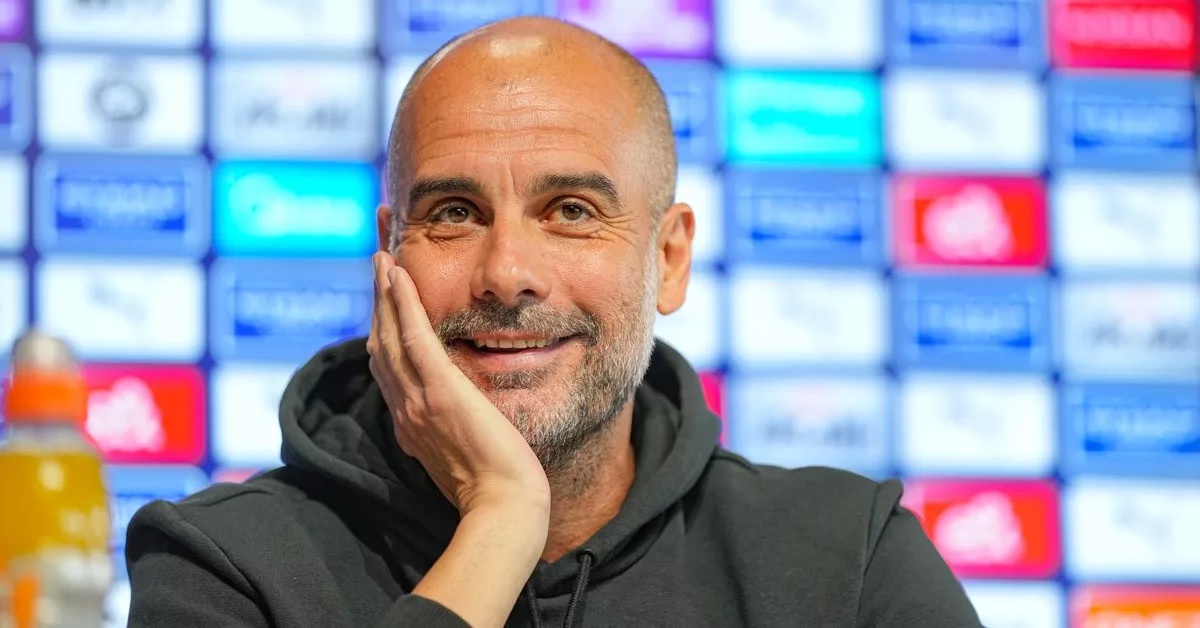 غوارديولا يفاجئ فليك ويعرض عليه مهاجمًا عالميًا جاهزًا لقلب موازين برشلونة!