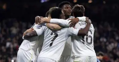 مباراة مانشستر سيتي تحسم مصيره.. فلورنتينو بيريز يضع نجم ريال مدريد تحت الاختبار!