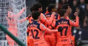 مفاجأة برشلونة في دوري الأبطال.. موهبة لاماسيا الجديدة تخطف الأضواء وتمنح هانسي فليك حلاً دفاعياً غير متوقع!