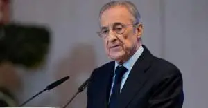 مفاجأة مدوية داخل ريال مدريد.. بيريز يجهز لضرب الميركاتو بصفقة لاعب خط وسط أقوى من تشواميني وكامافينغا!