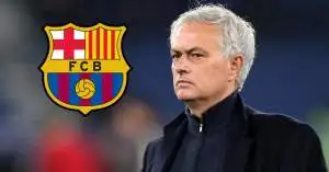 مورينيو يتدخل شخصيًا.. “موهبة بنفيكا” تُشعل صراع كبار أوروبا وبرشلونة في الصورة!