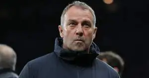 قرار مفاجئ من فليك قبل ليلة الحسم… تغييرات نارية في تشكيل برشلونة أمام نيوكاسل