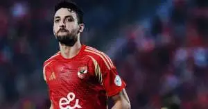 قرار صادم داخل الأهلي.. نهاية مشوار طاهر محمد طاهر تقترب و3 صفقات هجومية كبرى على الطاولة