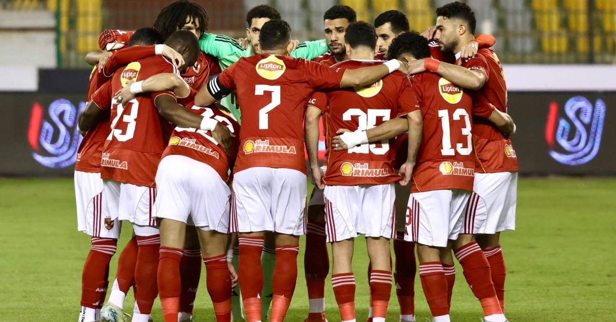 صدمة داخل الأهلي قبل مواجهة طلائع الجيش.. غضب من مستوى الصفقة الجديدة وعودة مفاجئة لنجم الفريق!