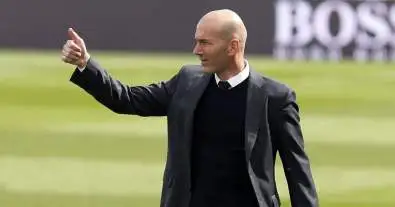 زيدان يشعل الميركاتو في مدريد.. 7 ضحايا على أبواب الرحيل وشرط واحد يحسم عودته!