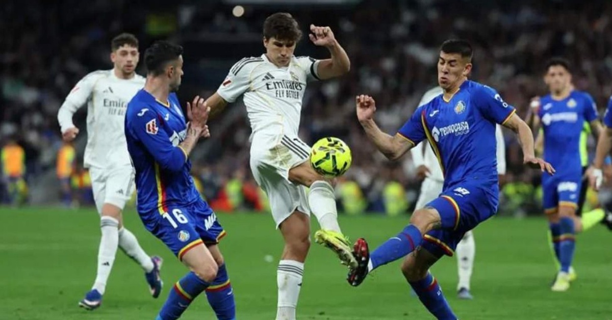 زلزال في البرنابيو.. خيتافي يُسقط ريال مدريد وقرارات نارية في الانتظار!