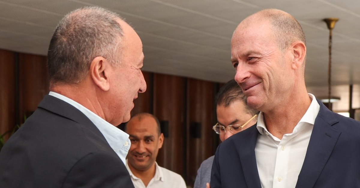 الأهلي يحسم ملف المدير الفني بشكل نهائي… قرار مفاجئ يُشعل الجدل داخل القلعة الحمراء!