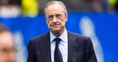 بعد أدائه المخيب أمام مايوركا… بيريز ينفجر ويقرر التخلص من نجم ريال مدريد في الصيف!