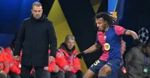 برشلونة يفجّر مفاجأة صادمة.. يدرس التضحية بجول كوندي في صفقة تبادلية كبرى لحسم “صفقة الحلم” لهانسي فليك في الصيف!