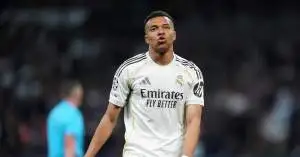 غضب مبابي يفجّر الأجواء في ريال مدريد بعد السقوط أمام بايرن… رد فعل صادم يُثير القلق قبل موقعة الحسم!