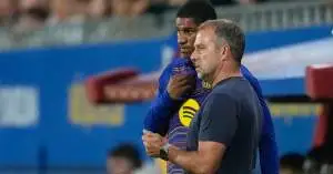 هانسي فليك يصدم راشفورد بقرار قاسٍ يهز برشلونة ويشعل الجدل!