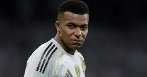 كيليان مبابي يُشعل الجدل في ريال مدريد.. ضغط مفاجئ على الإدارة لإعادة تشكيل الهجوم وإثارة صراع داخل الفريق!