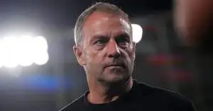 لا بديل له في برشلونة.. اللاعب الوحيد الذي يضمن فليك مشاركته أساسياً أمام أتلتيكو مدريد!