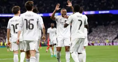 قرار مفاجئ من ريال مدريد بشأن مستقبل نجمه… رحيل محتمل بشرط صادم قد يصل لـ100 مليون يورو!