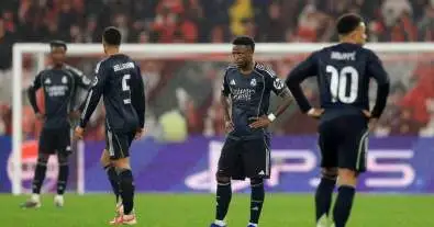 ريال مدريد على حافة الكارثة… 6 لاعبين مهددون بالإيقاف قبل مواجهة بايرن