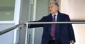 صدمة في برشلونة… لابورتا يغلق الباب نهائيًا في وجه موهبة لاماسيا رغم محاولات العودة!