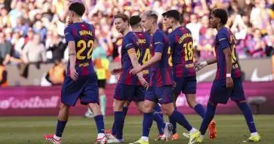 صفعة مدوية من يويفا تهز برشلونة قبل مواجهة الحسم أمام أتلتيكو!