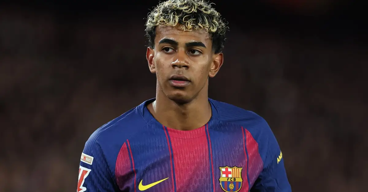 توتر داخل برشلونة.. يامال يشتكي من زميله: لا التزام ولا مجهود!