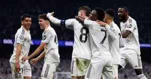 زلزال داخل ريال مدريد… 4 نجوم على قائمة الإقصاء بعد موسم كارثي يهدد المشروع بالكامل!