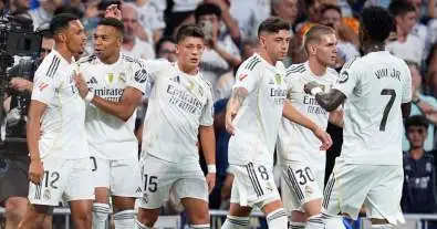 زلزال مرتقب في ريال مدريد.. أسماء تاريخية على قائمة الرحيل وقرار صادم يهدد نجوم الفريق!