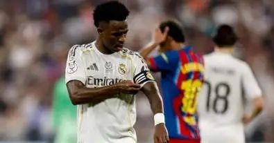 الذكاء الاصطناعي يكشف نتيجة الكلاسيكو بين برشلونة وريال مدريد.. نسب صادمة تُفاجئ الجميع قبل قمة الحسم!
