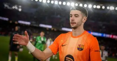 بعد حسم صفقة غوردون… خوان غارسيا يفاجئ الجميع داخل كامب نو ويطالب إدارة برشلونة بالتعاقد الفوري مع هذا اللاعب!