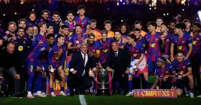 برشلونة يحسم الكلاسيكو ويتوج بالليغا للمرة 29 في تاريخه.. وتحركات نارية في سوق الانتقالات بقيادة لابورتا