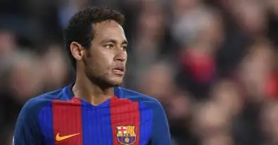 برشلونة يتحرك لخطف “نيمار الجديد”.. موهبة برازيلية تشعل صراع الكبار في أوروبا