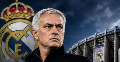 مورينيو يفاجئ الجميع داخل ريال مدريد.. “هذا اللاعب قادر على تغيير مجرى أي مباراة”!