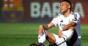 ريال مدريد في أزمة قبل الكلاسيكو.. غياب مبابي وعودة مفاجئة لنجوم مؤثرين وقائمة صادمة تهز مواجهة برشلونة!