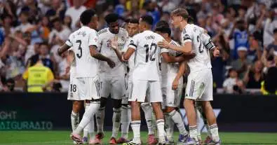ريال مدريد يقترب من حسم مدربه الجديد خلال 48 ساعة.. واسم مفاجئ يقلب حسابات الجماهير ويثير الجدل داخل الميرينغي!
