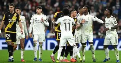 صدمة تهز ريال مدريد.. صفعة داخل غرفة الملابس تُفجر أزمة كبرى بين النجوم