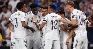 زلزال داخل ريال مدريد.. الإدارة تدرس التضحية بأحد الثنائي المرعب بعد موسم كارثي!