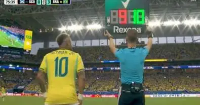 الأسطورة نيمار يعود للمشاركة مع منتخب البرازيل بعد غياب طويل