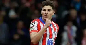 جوليان ألفاريز يفاجئ برشلونة وأتلتيكو مدريد بقرار حاسم يقلب حسابات الصفقة ويغيّر مسار الانتقالات بالكامل!