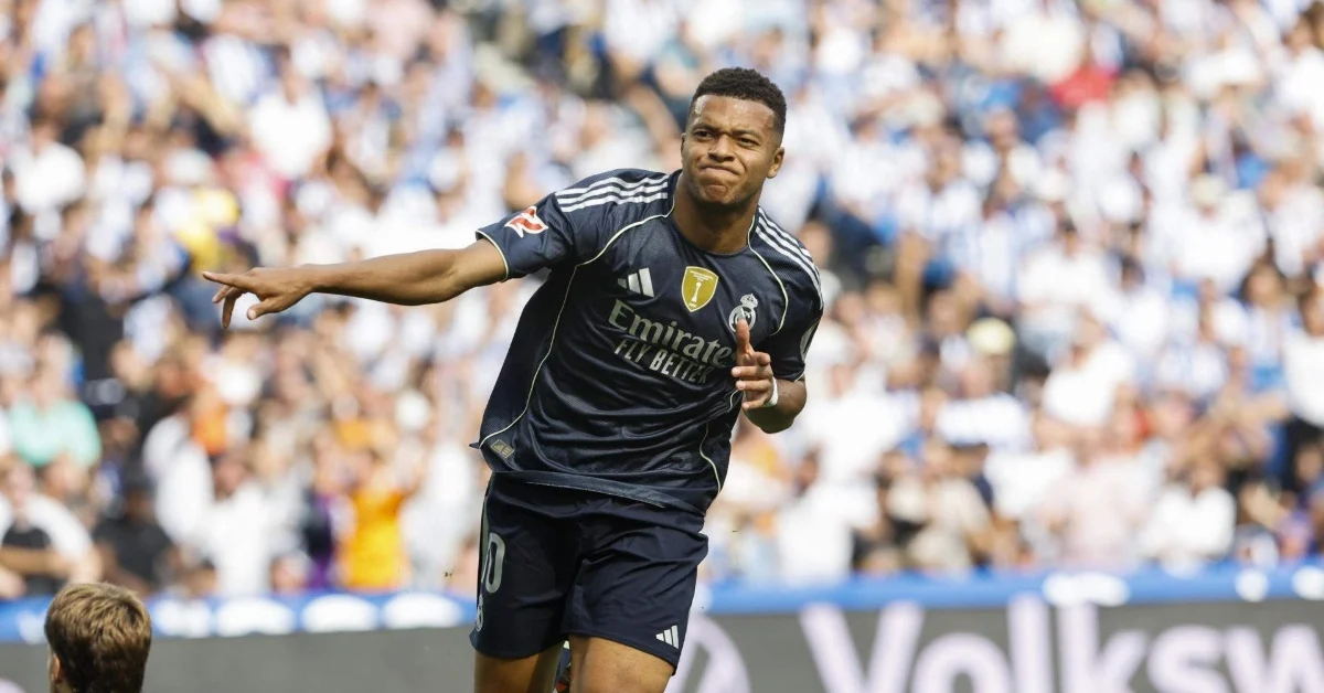 مبابي يحسم موقفه داخل ريال مدريد.. نجم عالمي جديد على رادار البرنابيو ومستقبل فينيسيوس يزداد غموضًا!