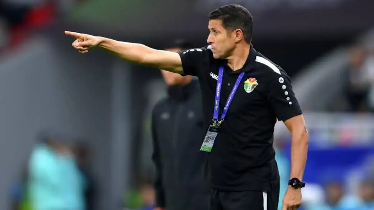 الأهلي يفاجئ نجمين بالرحيل.. وعموتة يطلب صفقة أجنبية بعد تقرير فني حاسم