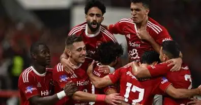 الأهلي يحسم أخطر ملفاته قبل الموسم الجديد.. راتب تاريخي وامتيازات غير مسبوقة لإغلاق باب رحيل نجم الفريق