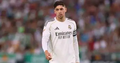 بايرن ميونخ يترقب فرصة خطف فالفيردي وسط غموض مستقبله مع ريال مدريد