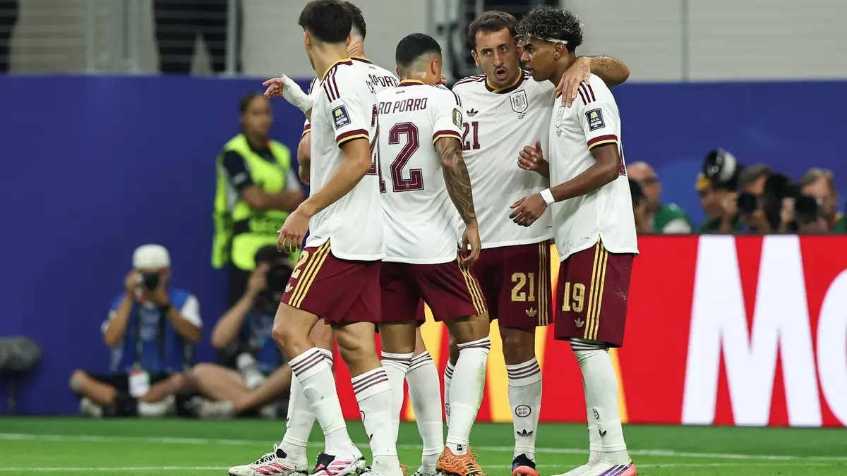 بعد تألقه في كأس العالم.. نجم إسبانيا يعرض نفسه على برشلونة