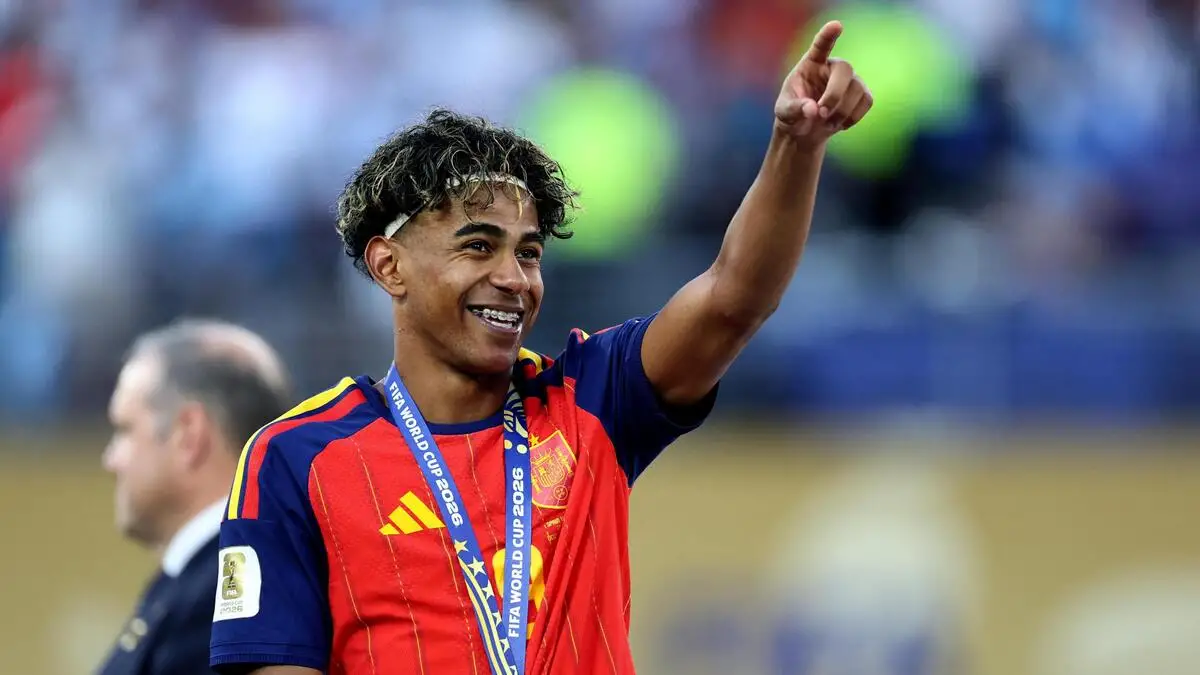 بعد كأس العالم.. لامين يامال يطلب صفقة بـ75 مليون يورو وفليك يمنحها الضوء الأخضر