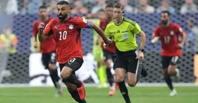 قرار مثير بشأن ركلة جزاء محمد صلاح.. والأهلي يحسم مصير أشرف داري ويستعد لرحيل نجم جديد