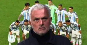 ليس إنزو فرنانديز.. مورينيو يفاجئ الجميع داخل ريال مدريد ويطلب التعاقد مع نجم منتخب الأرجنتين في صفقة قد تُشعل الميركاتو!