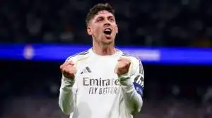 فالفيردي يشعلها قبل إسبانيول.. رسالة نارية من داخل ريال مدريد قبل بداية عصر مورينيو!