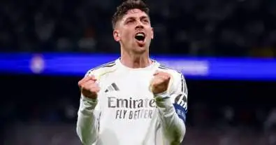فالفيردي يشعلها قبل إسبانيول.. رسالة نارية من داخل ريال مدريد قبل بداية عصر مورينيو!