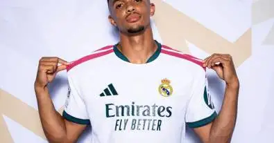 كواليس نارية في جلسة تصوير ريال مدريد بدوري أبطال أوروبا.. لقطات تثير الجدل